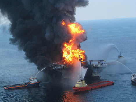 deepwater horizon on fire photo