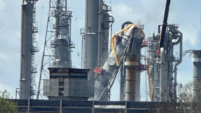 BASF TotalEnergies fire in Port Arthur leads collapsed tower, evacuation of employees