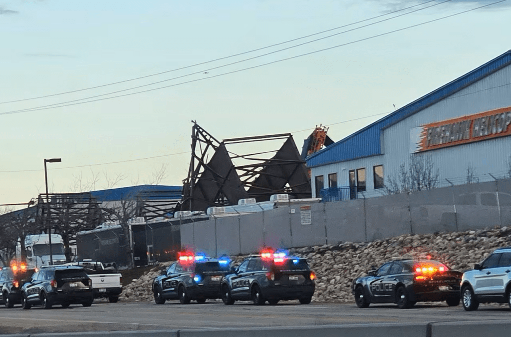 Three killed as hangar collapses at Idaho airport